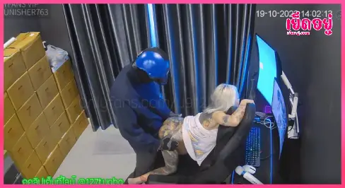 คลิปหลุด catdevilswing สาวสุดแซ่บเงี่ยนจัดเล่นควยปลอมจนเสียวแตก ก่อนเจอหนุ่มส่งของเซอร์ไพรส์เย็ดสดเดือด โม๊กควยรัว ล่อหีกระแทกแรงคาหน้าคอม เสียงครางชัดทุกดอก!