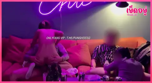 คลิปหลุด OnlyFans honeytipsy & newyearst6 เล่นเกมในวงปาร์ตี้ทำตามคำสั่ง สาวนมใหญ่นายหญิงโม๊กควยยั่วสุด สวิงกิ้ง 2-2 กระแทกหีเด้ารัวน้ำแตกยับทั้งทีม!